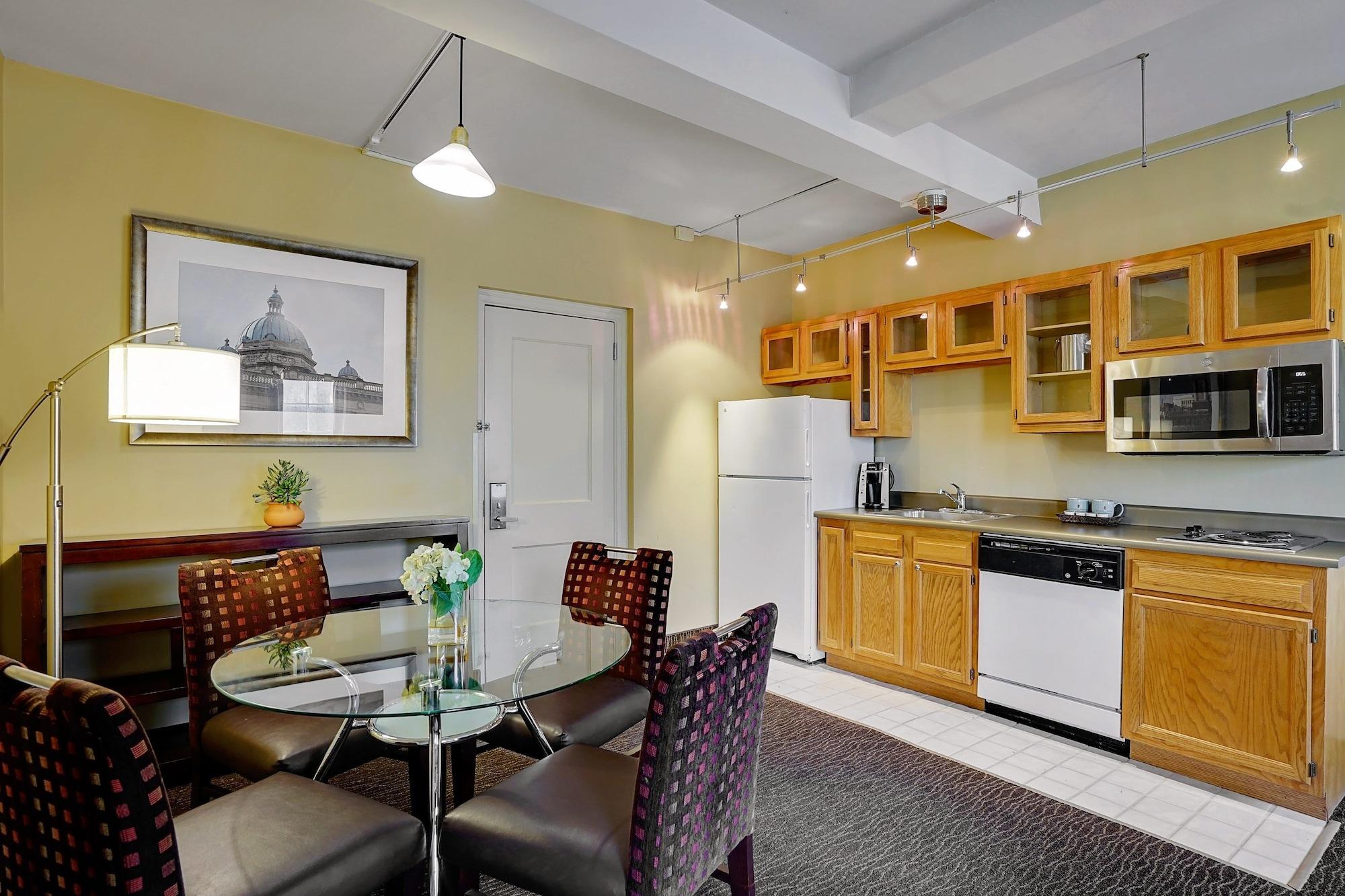 Best Western Downtown And 4* Syracuse