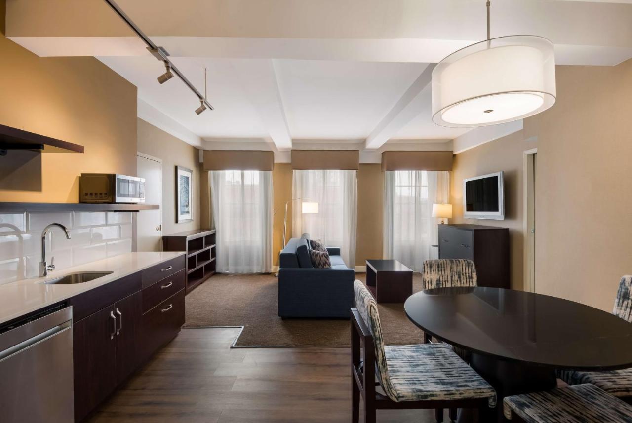 Western Downtown And 4* Syracuse