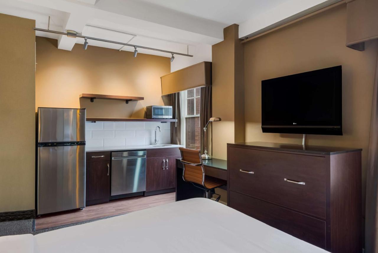 Best Western Downtown And 4* Syracuse